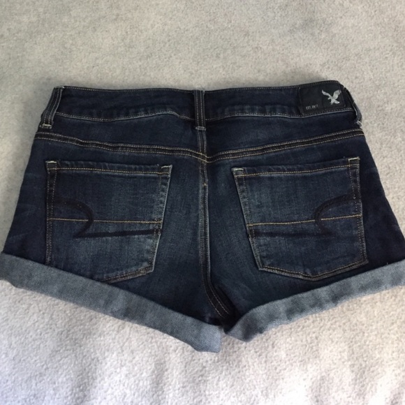 NWOT Super-Stretch Low-Rise Shorts - Picture 2 of 2